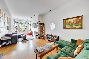 708 W Buckingham Pl, Chicago, IL 60657 - Photo 40