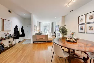 708 W Buckingham Pl, Chicago, IL 60657 - Photo 10
