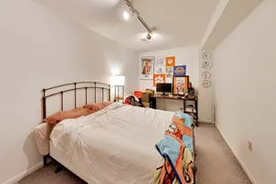 708 W Buckingham Pl, Chicago, IL 60657 - Photo 64