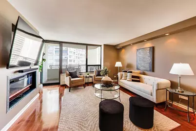 3930 N Pine Grove Avenue #1815, Chicago, IL 60613 - Photo 2