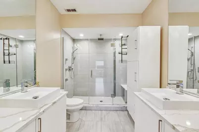 650 N Morgan Street #601, Chicago, IL 60642 - Photo 16