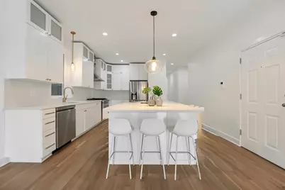 1445 W Grand Avenue #1E, Chicago, IL 60642 - Photo 4