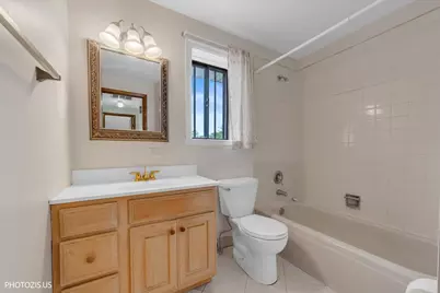 2 Dennis Court #2, Schaumburg, IL 60193 - Photo 12