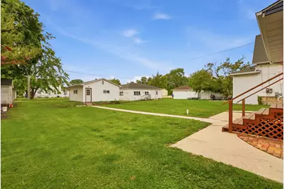 115 E Waupansie Street, Dwight, IL 60420 - Photo 28