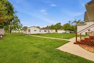 115 E Waupansie St, Dwight, IL 60420 - Photo 28