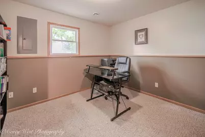 480 N Aspen Drive, Cortland, IL 60112 - Photo 36