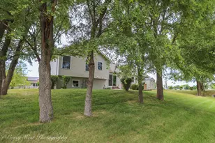 480 N Aspen Dr, Cortland, IL 60112 - Photo 42