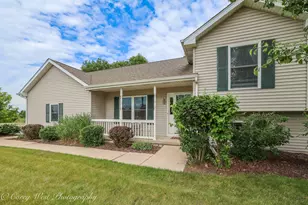 480 N Aspen Dr, Cortland, IL 60112 - Photo 6