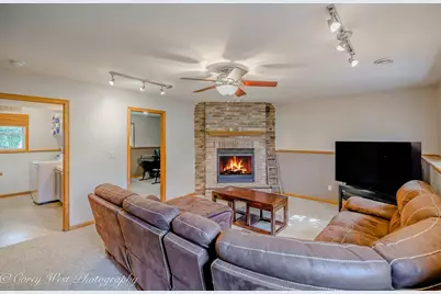 480 N Aspen Drive, Cortland, IL 60112 - Photo 32