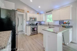 480 N Aspen Dr, Cortland, IL 60112 - Photo 12