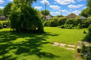807 W 7th St, Sterling, IL 61081 - Photo 4