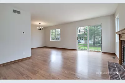 661 Silver Creek Road #661, Woodstock, IL 60098 - Photo 2