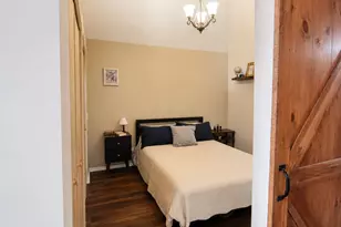1935 N Fairfield Ave, Chicago, IL 60647 - Photo 18