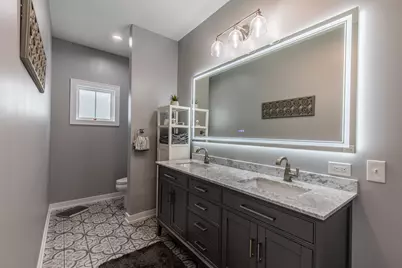 807 E Thompson Street, Princeton, IL 61356 - Photo 16