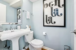 2146 N Lincoln Ave, Chicago, IL 60614 - Photo 20