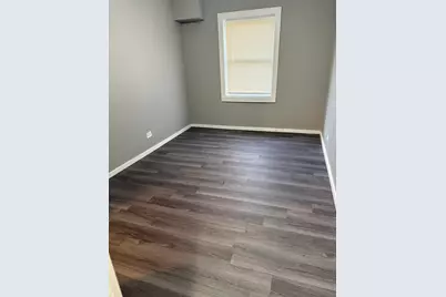 2448 E 74th Street, Chicago, IL 60649 - Photo 16