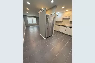 2448 E 74th Street, Chicago, IL 60649 - Photo 6