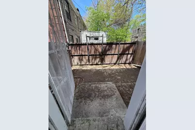 2448 E 74th Street, Chicago, IL 60649 - Photo 34