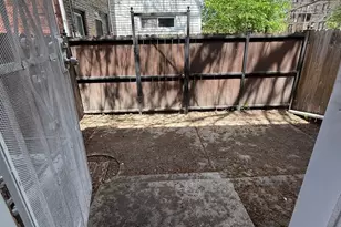 2448 E 74th St, Chicago, IL 60649 - Photo 34