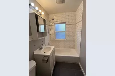 2448 E 74th Street, Chicago, IL 60649 - Photo 30