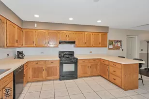 15530 Donegal Dr, Manhattan, IL 60442 - Photo 8