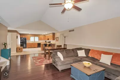 15530 Donegal Drive, Manhattan, IL 60442 - Photo 6