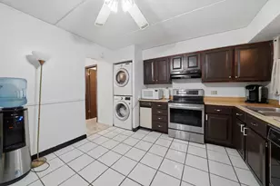 966 N Rohlwing Rd, Addison, IL 60101 - Photo 16