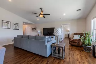 220 Justice Ln, Princeton, IL 61356 - Photo 6