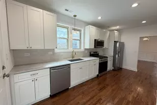 7825 S Wood St, Chicago, IL 60620 - Photo 8
