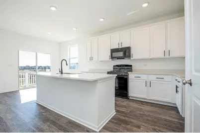 4283 Chelsea Manor Circle #4283, Aurora, IL 60504 - Photo 6