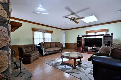 108 Cedar Circle, Streamwood, IL 60107 - Photo 12
