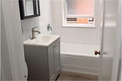 918 Green Bay Road #2E, Winnetka, IL 60093 - Photo 12