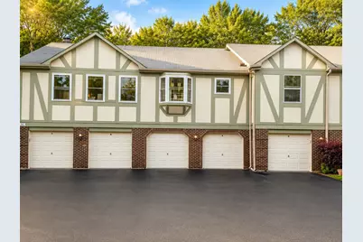 156 W Golf Road #E, Libertyville, IL 60048 - Photo 2