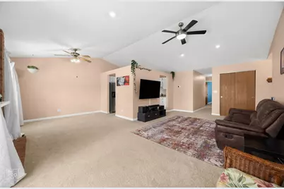 156 W Golf Road #E, Libertyville, IL 60048 - Photo 6
