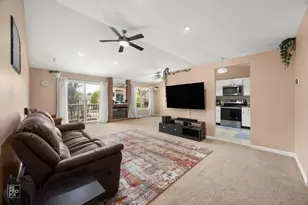 156 W Golf Rd, Libertyville, IL 60048 - Photo 4