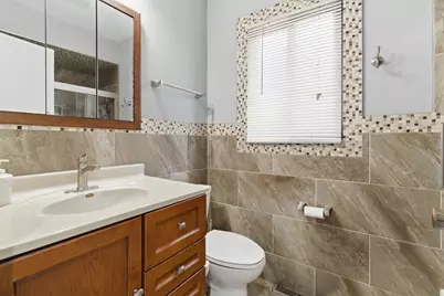 5039 Harold Avenue, Schiller Park, IL 60176 - Photo 14