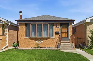 5039 Harold Ave, Schiller Park, IL 60176 - Photo 2