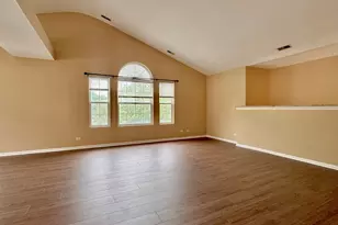 2905 Stonewater Dr, Naperville, IL 60564 - Photo 6