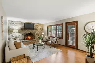 2418 Flambeau Dr, Naperville, IL 60564 - Photo 10