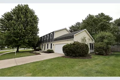 2418 Flambeau Drive, Naperville, IL 60564 - Photo 2