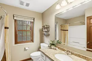 2418 Flambeau Dr, Naperville, IL 60564 - Photo 24