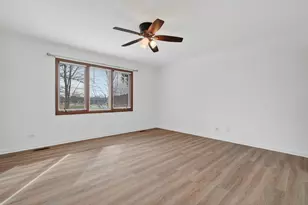 420 Windsor Dr, Oswego, IL 60543 - Photo 16