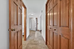420 Windsor Dr, Oswego, IL 60543 - Photo 10