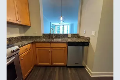 450 E Waterside Drive #1106, Chicago, IL 60601 - Photo 8