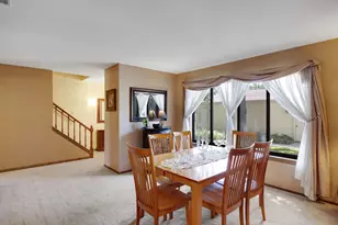 1626 Vermont Dr, Elk Grove Village, IL 60007 - Photo 4