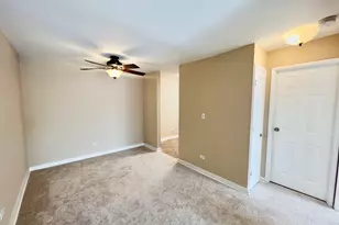 1461 N Winslowe Dr, Palatine, IL 60074 - Photo 4