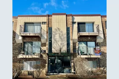 1461 N Winslowe Drive #304, Palatine, IL 60074 - Photo 1