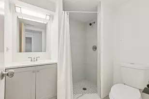 126 N Leamington Ave, Chicago, IL 60644 - Photo 20