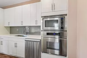 126 N Leamington Ave, Chicago, IL 60644 - Photo 10