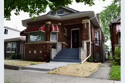10453 S Indiana Avenue, Chicago, IL 60628 - Photo 1